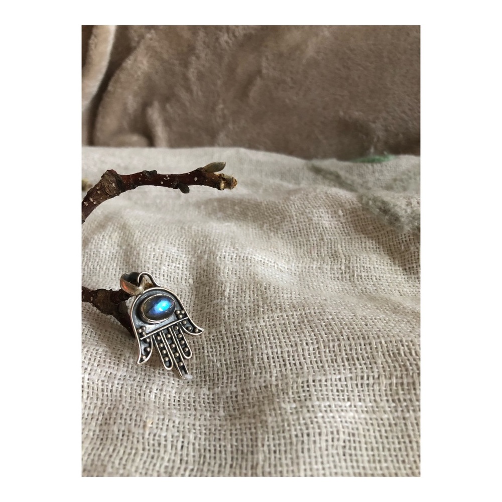 Sterling Silver hamsa pendant - polished labrodite